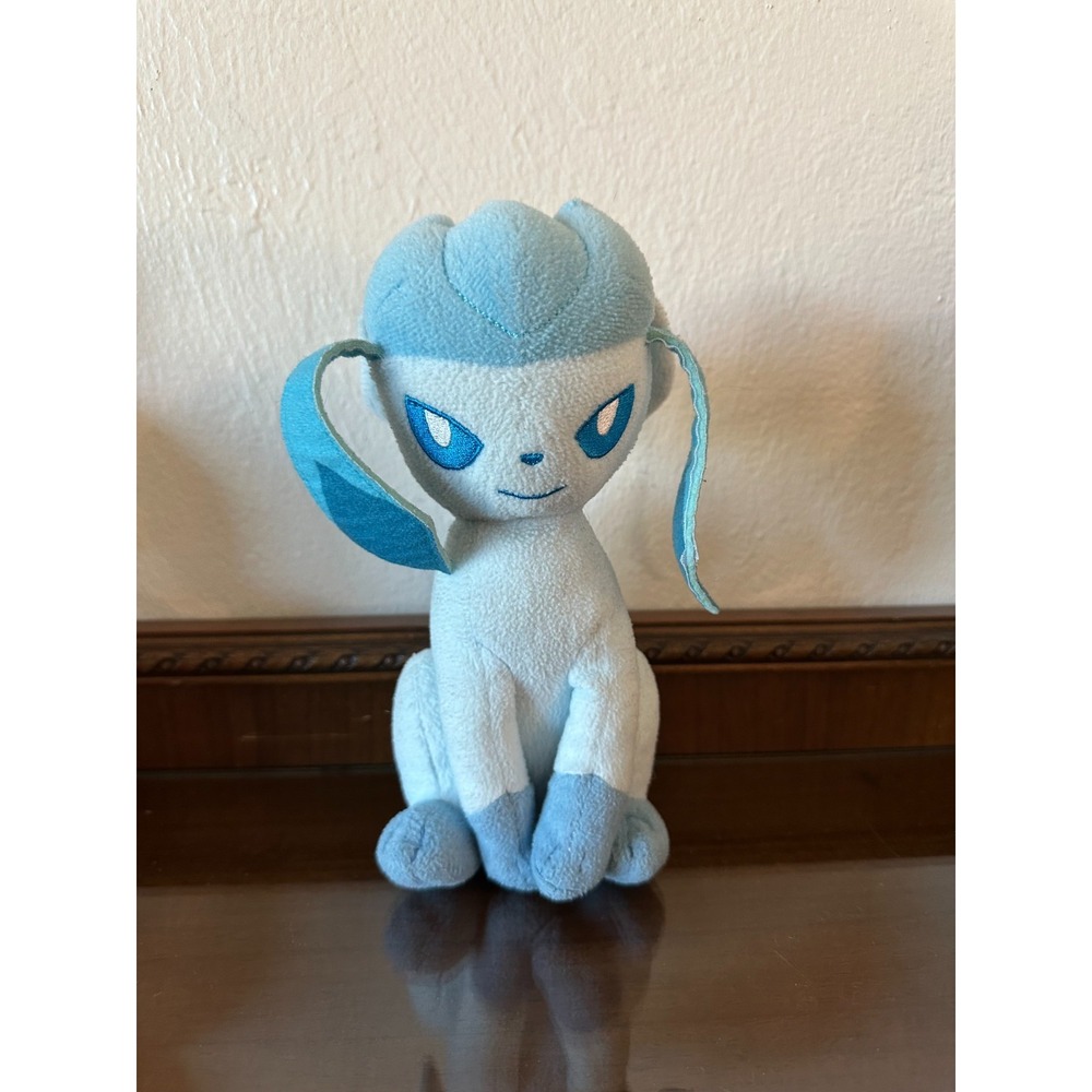 Tomy Pokemon Glaceon Eevee Evolution Plush‎ Stuffed Animal 8"